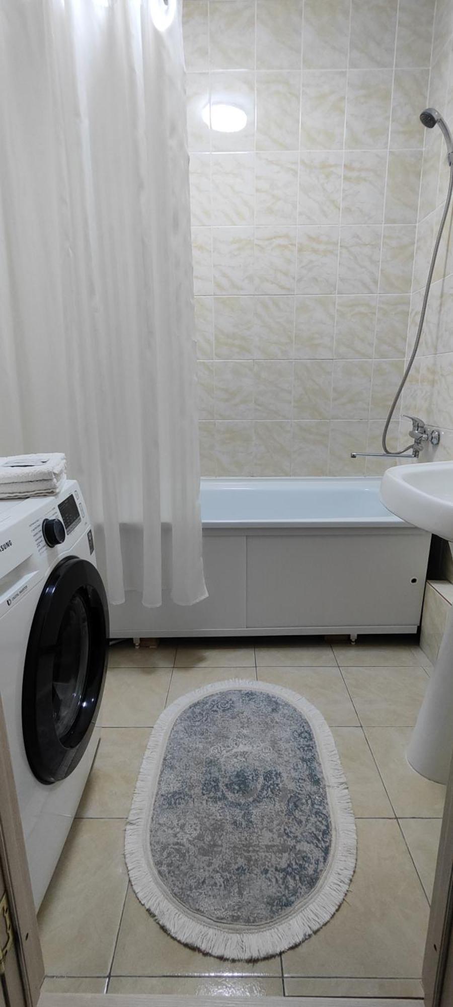 Трц Kostanay Plaza Lägenhet Exteriör bild